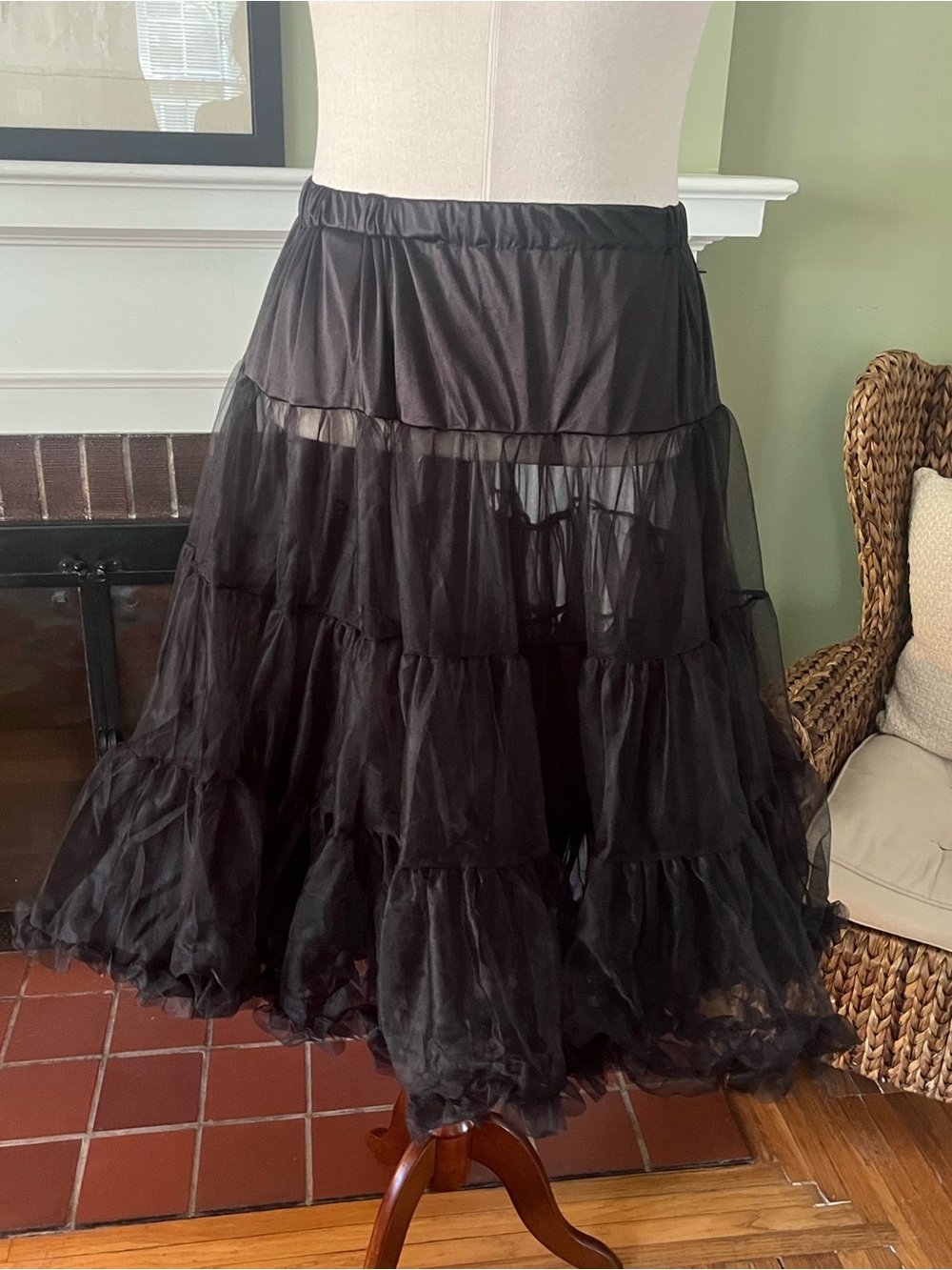 Fervour Black Layered Tulle Petticoat Crinoline Underskirt | 3X/4X - Picture 3 of 6
